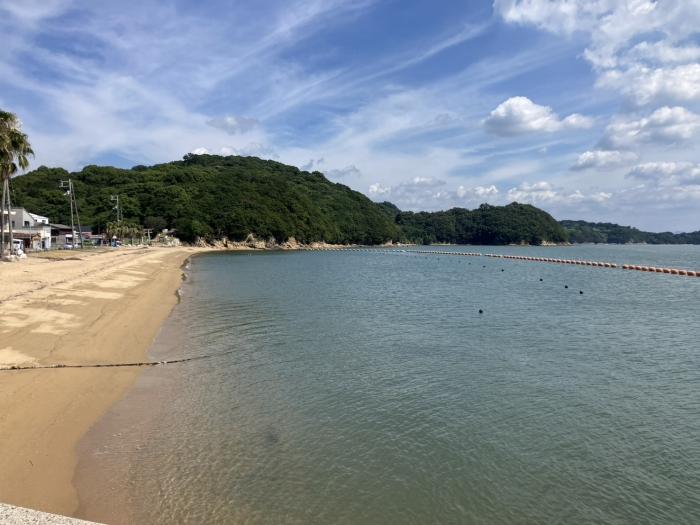 穏やかな宿井浜