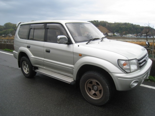 愛車プラド