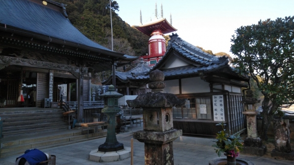 『薬王寺』