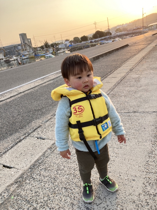 『初航海』