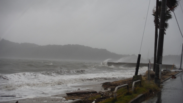 台風19号通過中