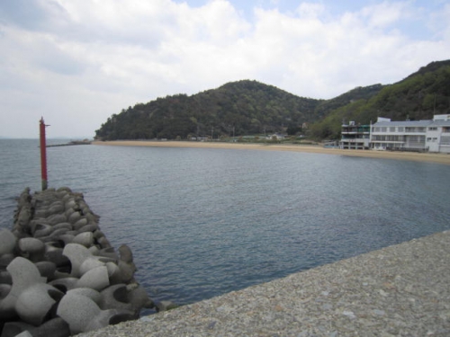 隣接する宝伝海水浴場