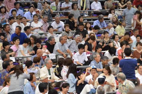 画像中央、白のＹシャツが聡太君
