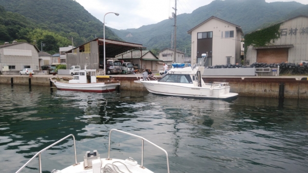 後はトルクのあるIB船にバトンタッチ