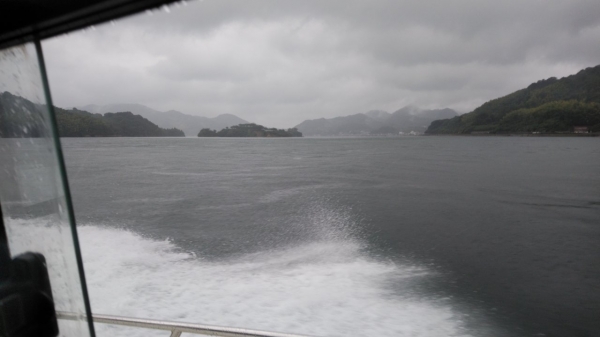能島（村上水軍）を通過