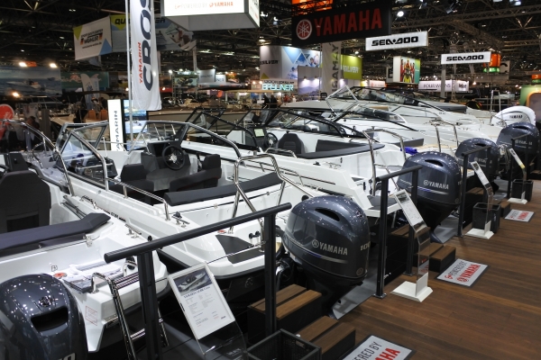 JEANNEAUとYAMAHAのコラボ