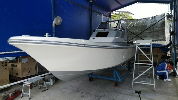 YD24B、オーニング＆スパンカー艤装中