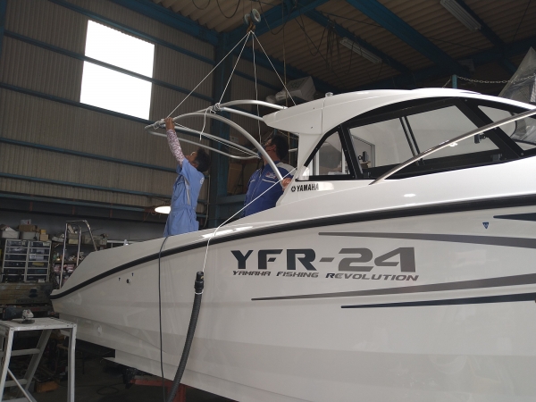 急ピッチで艤装が進むYFR24EX