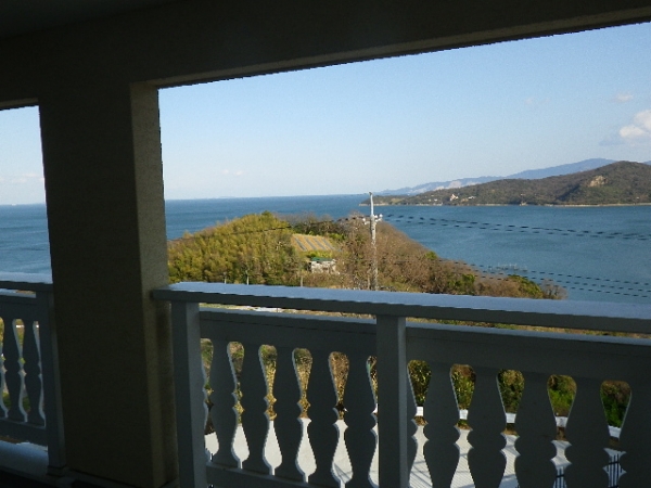 海と空のコントラストが絶妙です