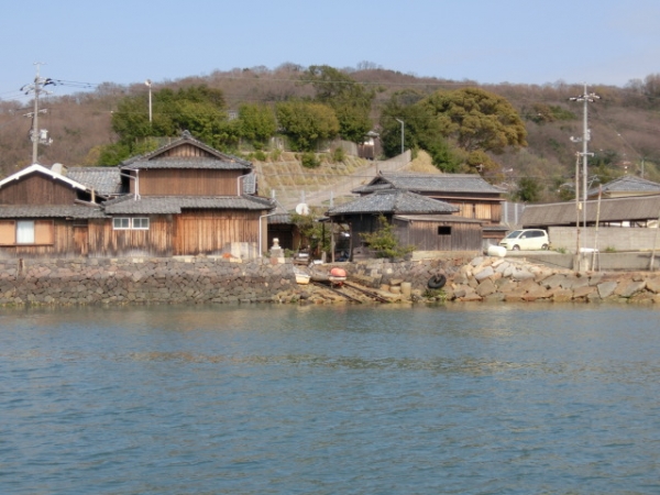 小江のレトロな町並み