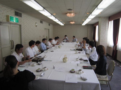 熱い議論で予定時間をオーバー