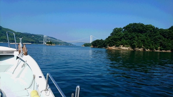 舟折瀬戸（愛媛県宮窪町）