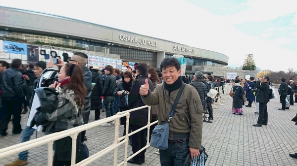 恥ずかしいほどの笑顔です