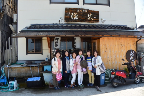 漁火（真鍋島）でハイ、ポーズ！