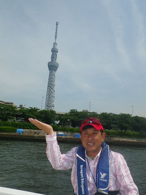 上手に手のひらに乗りませんでした（泣）