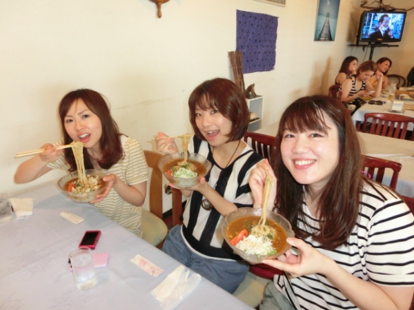 【名物】冷やしカレー素麺…やみつきになる味です