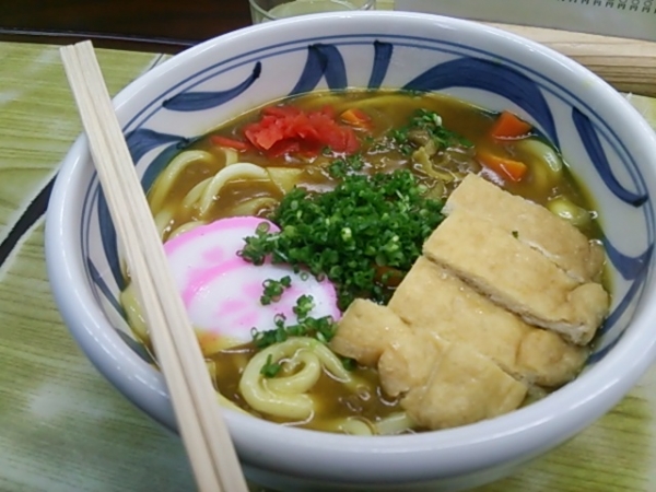 おすすめは日本一旨い（たぶん）カレーうどん！