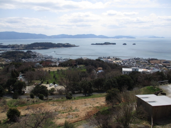 オリーブ園の南は言わずと知れた『日本のエーゲ海』