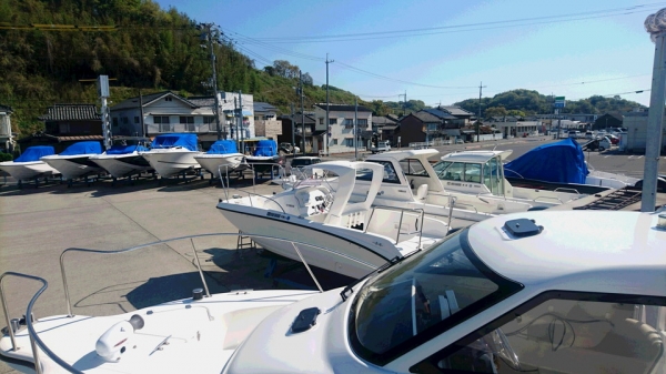 毎年ＧＷ明けは閑散となる展示ヤード