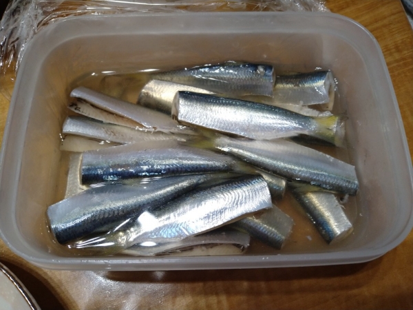 我が家特性ママカリの酢漬