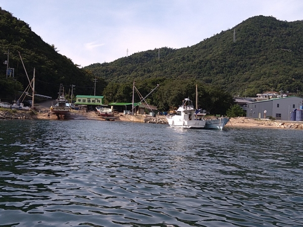 小豆島の内海に到着