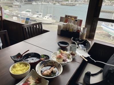 海を眺めながら孤独のグルメ