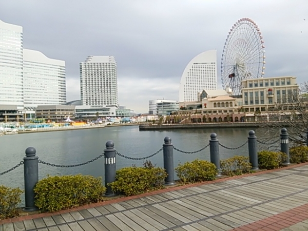 翌日桜木町のホテルから大回りしてパシィフィコ横浜へ…