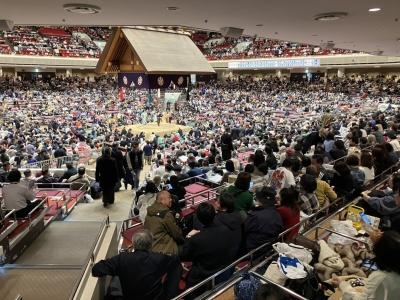 本日も満員御礼