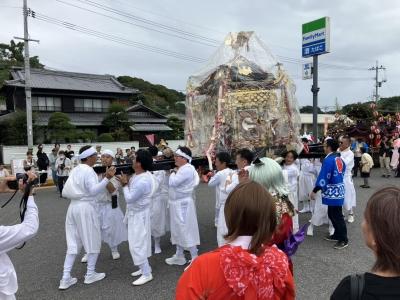 神輿が合流、祭りのクライマックス