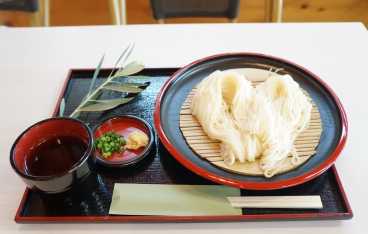 小豆島ふるさと村海の駅＆春はいちご狩り！